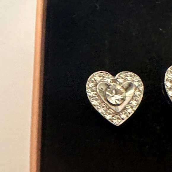 Elegant Silver Heart Stud Earrings for Women and Teens .Brand New. Heart Shaped. - Picture 3 of 5